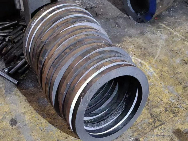 阿克苏30CrMo无缝钢管切割